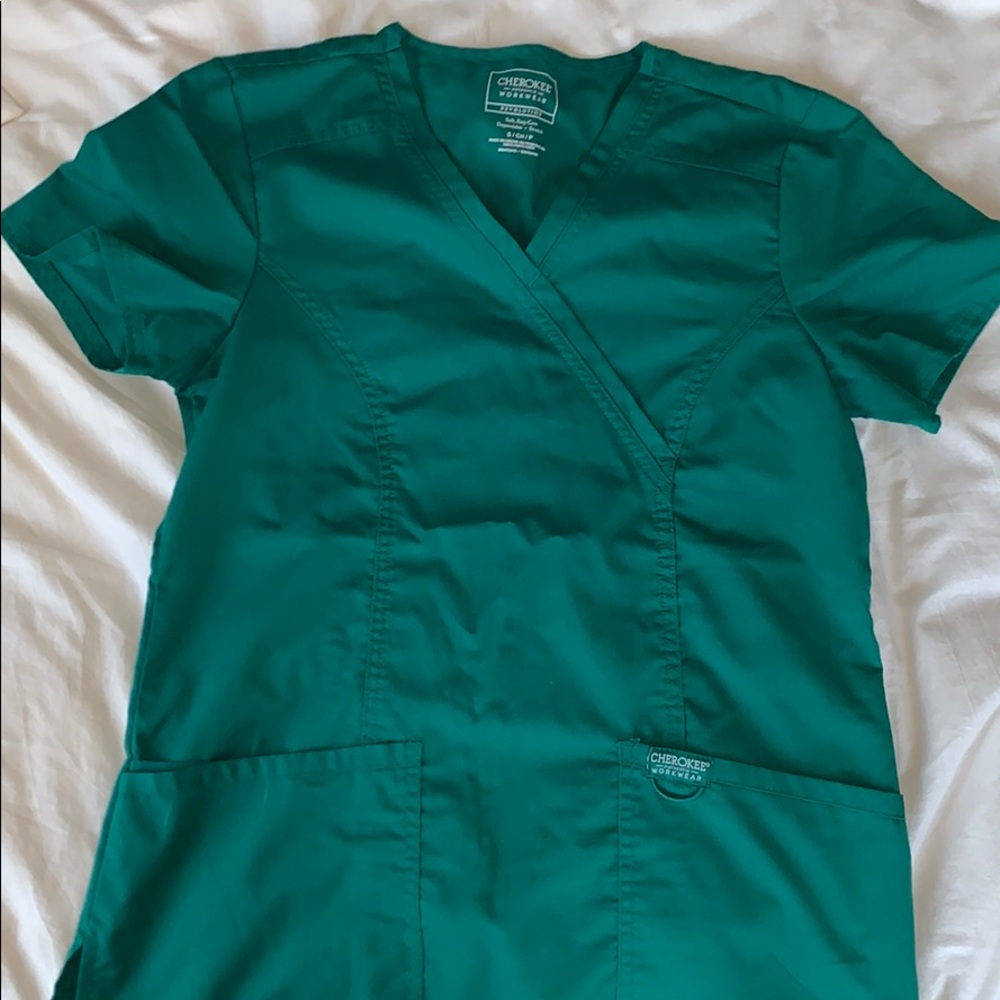 Cherokee Scrub Top size S Hunter Green